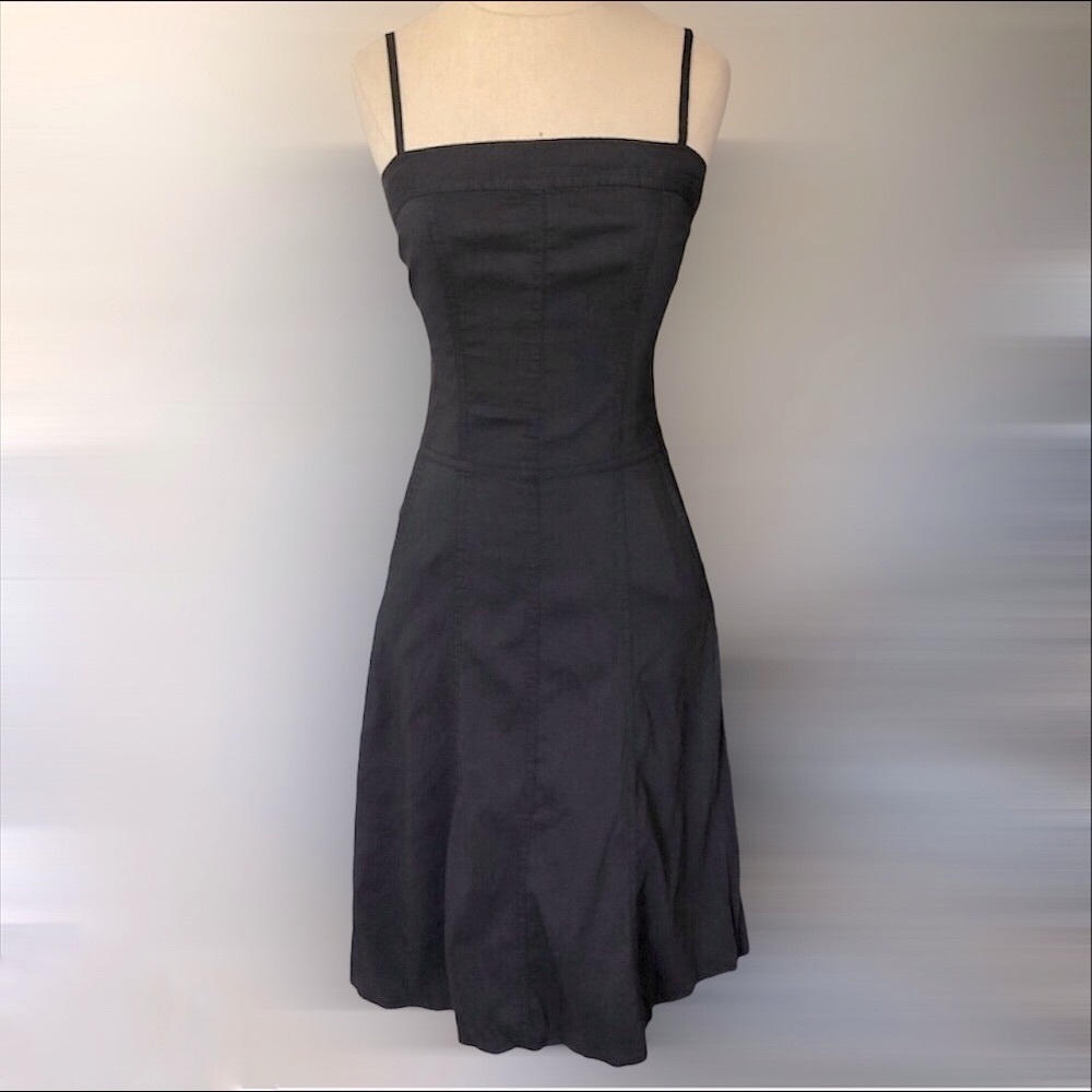 Theory “Jacqueline W” Linen Spaghetti-Strap Dress